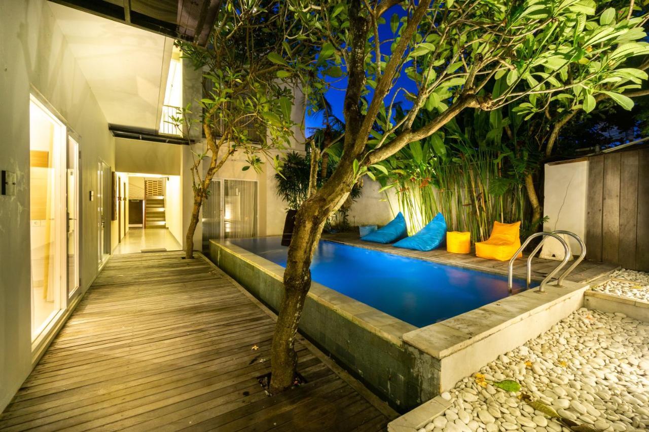 Casa Kayu Aya Otel Seminyak Dış mekan fotoğraf